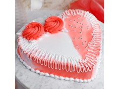 Heart Shaped Strawberry Cake